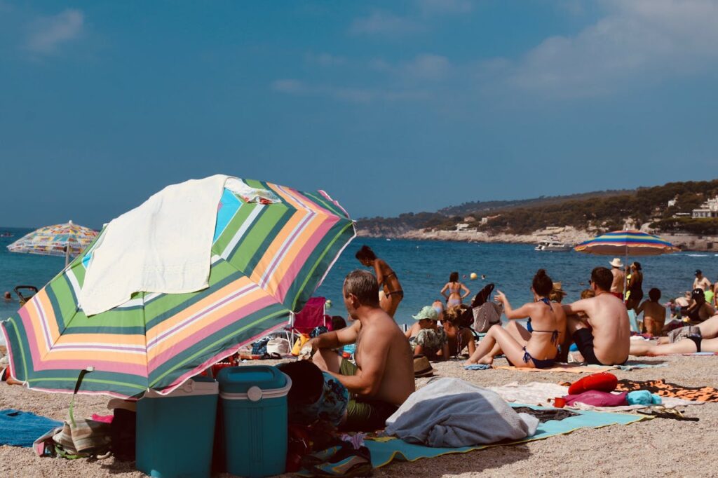 A Côte d'Azur em dia de sol;