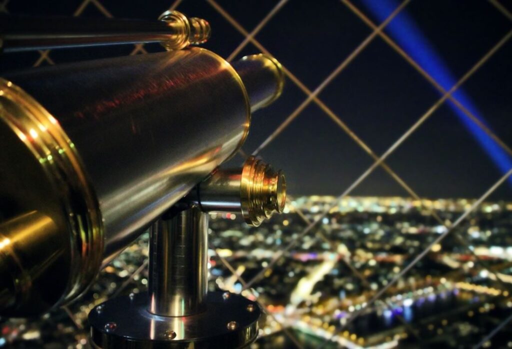 Foro Noturna da cidade de Paris, vista da cidade, torre eiffel.