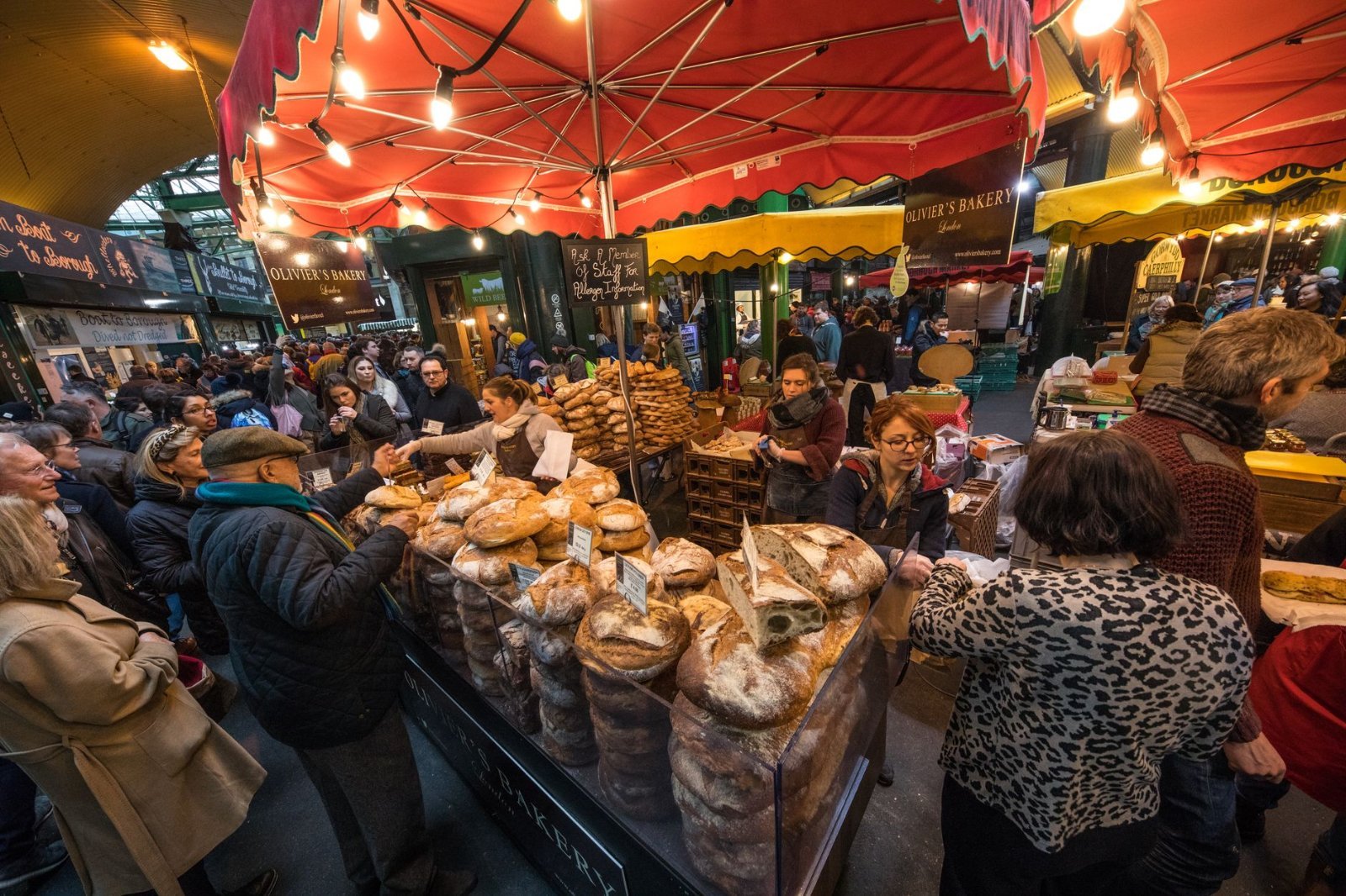 Barraca de alimentos no Borough Market de Londres