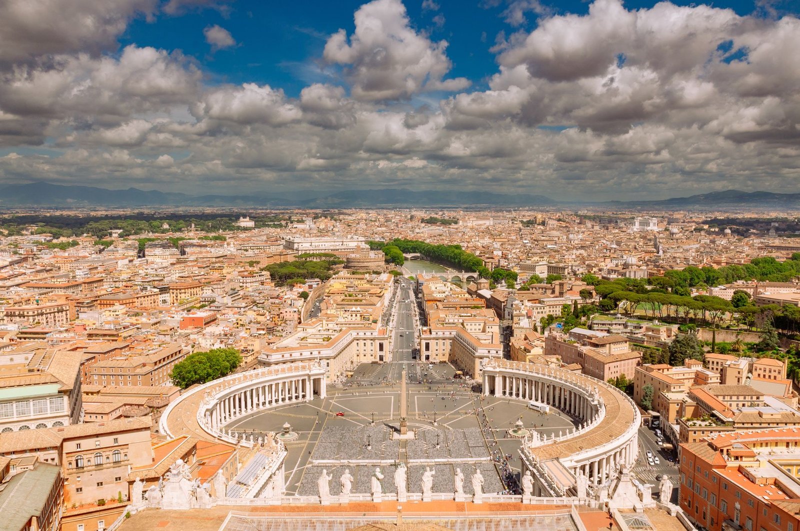 Cité du Vatican : Guide Complet pour Visiter le Plus Petit Pays du Monde