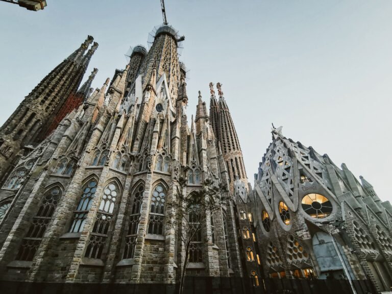 Sagrada Família em Barcelona: Guia Completo de Visita