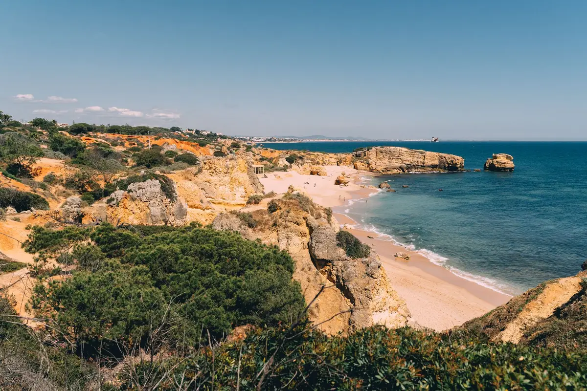 Costa rochosa do Algarve