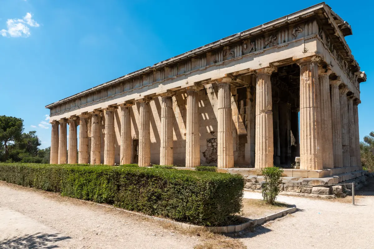 Templo de Hefesto bem preservado na Ãgora Antiga de Atenas