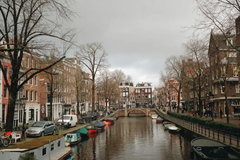 Amsterdam: The Ultimate Guide to Visiting the Capital of the Netherlands