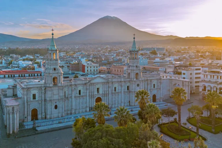 Arequipa em 3 dias: cidade branca sem sofrer no Colca