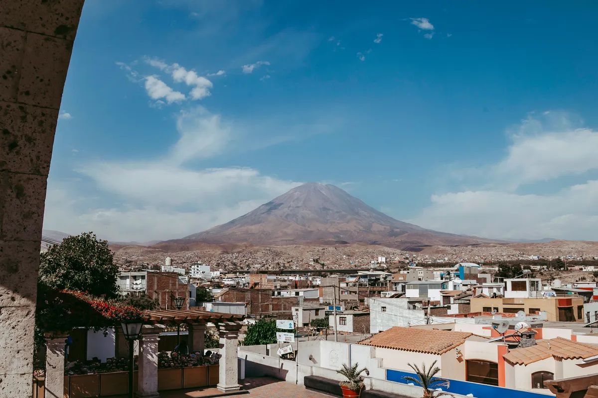 Vulcão Misti visto do mirante de Yanahuara em Arequipa