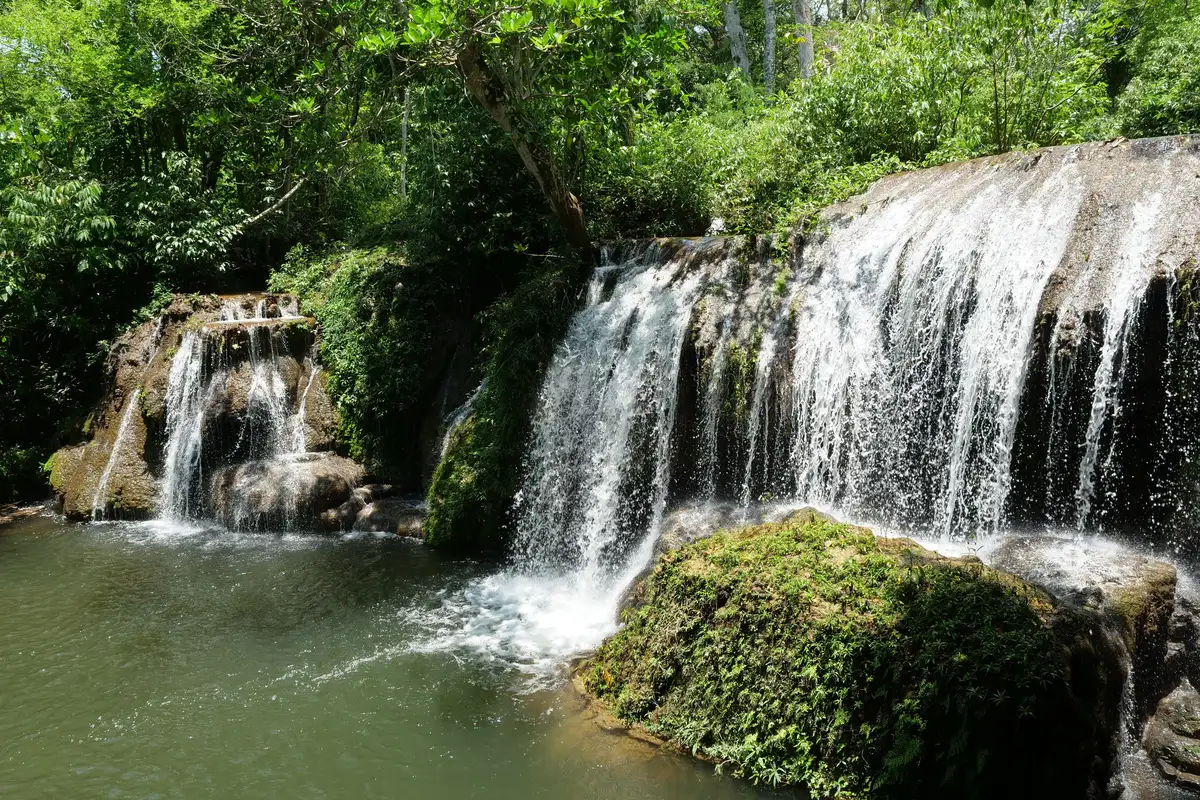 Blue water cave in Bonito
