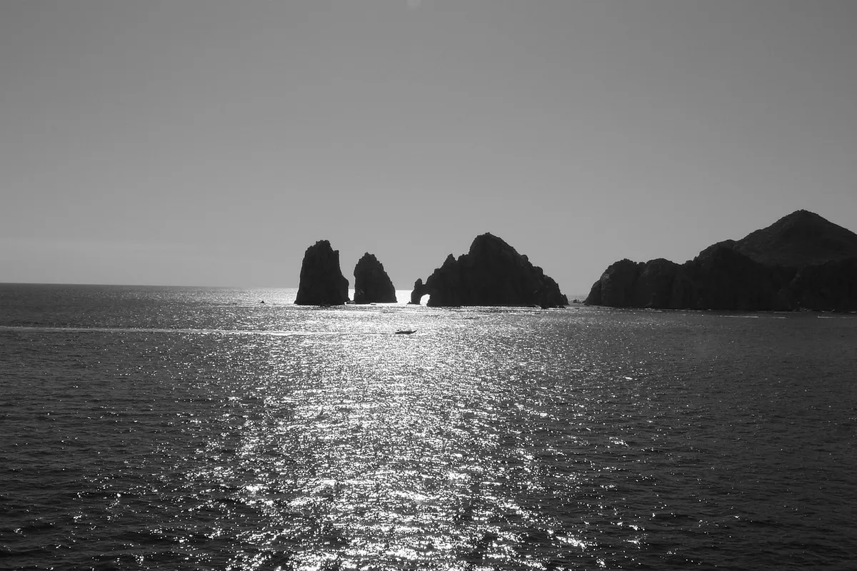 Rock formations in the sea at Cabo San Lucas