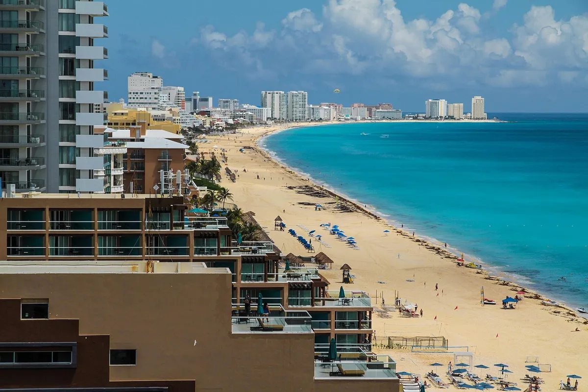 Piscina e resort de praia em Cancún