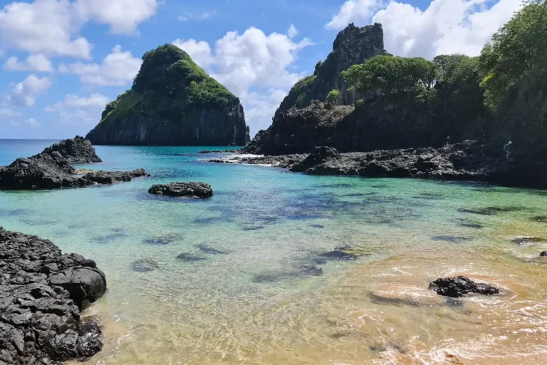 Fernando de Noronha: quanto custa, quando ir e como reservar