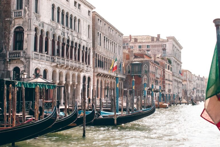 Venecia: guía completa de canales, palacios e iglesias históricas