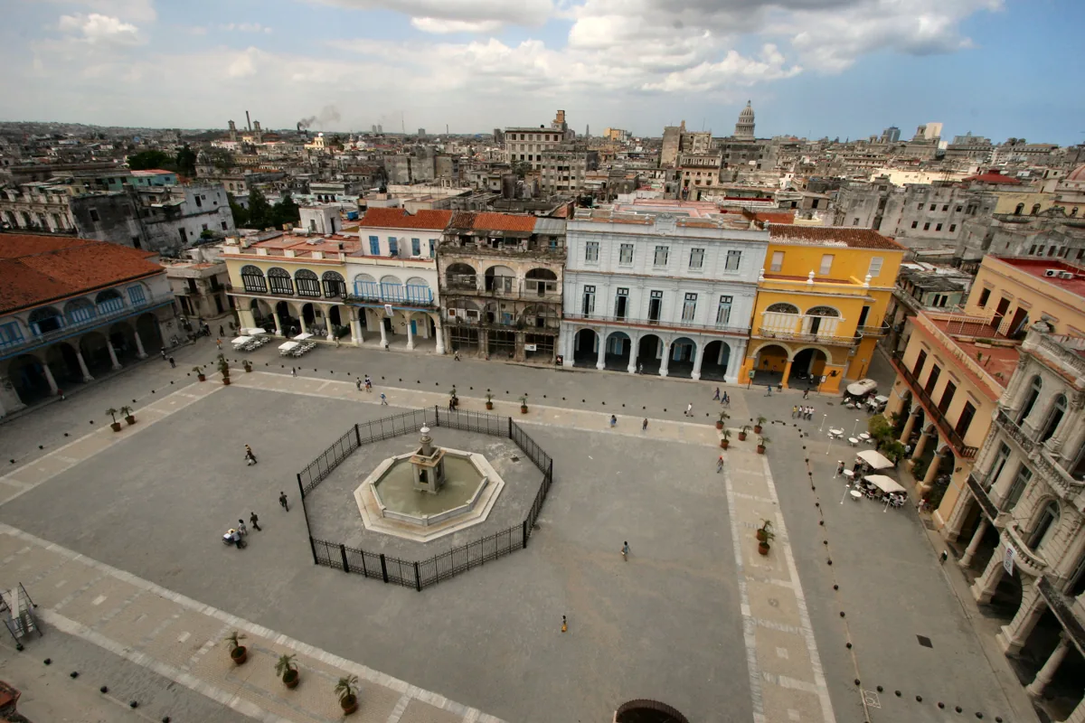 Praça Velha na Havana Velha, Cuba
