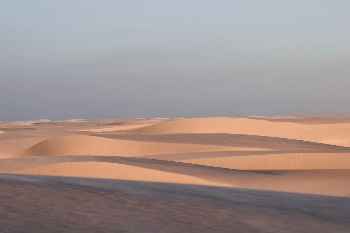 Dunas douradas dos Lençóis Maranhenses