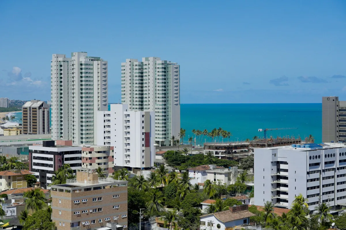 Vista aérea da costa de Maceió