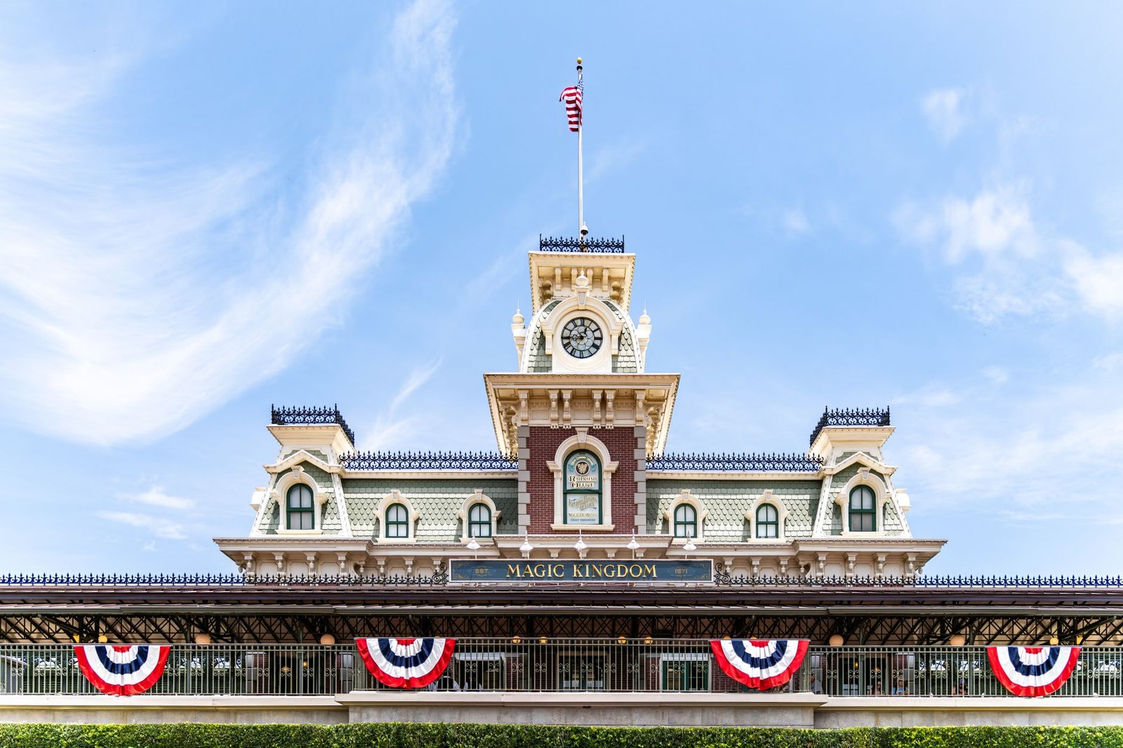Entrée emblématique du Magic Kingdom sur Main Street USA