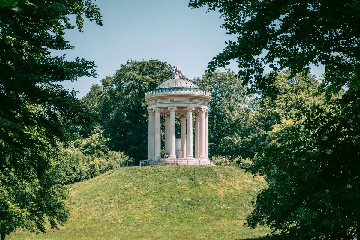 Monopteros no Englischer Garten em Munique