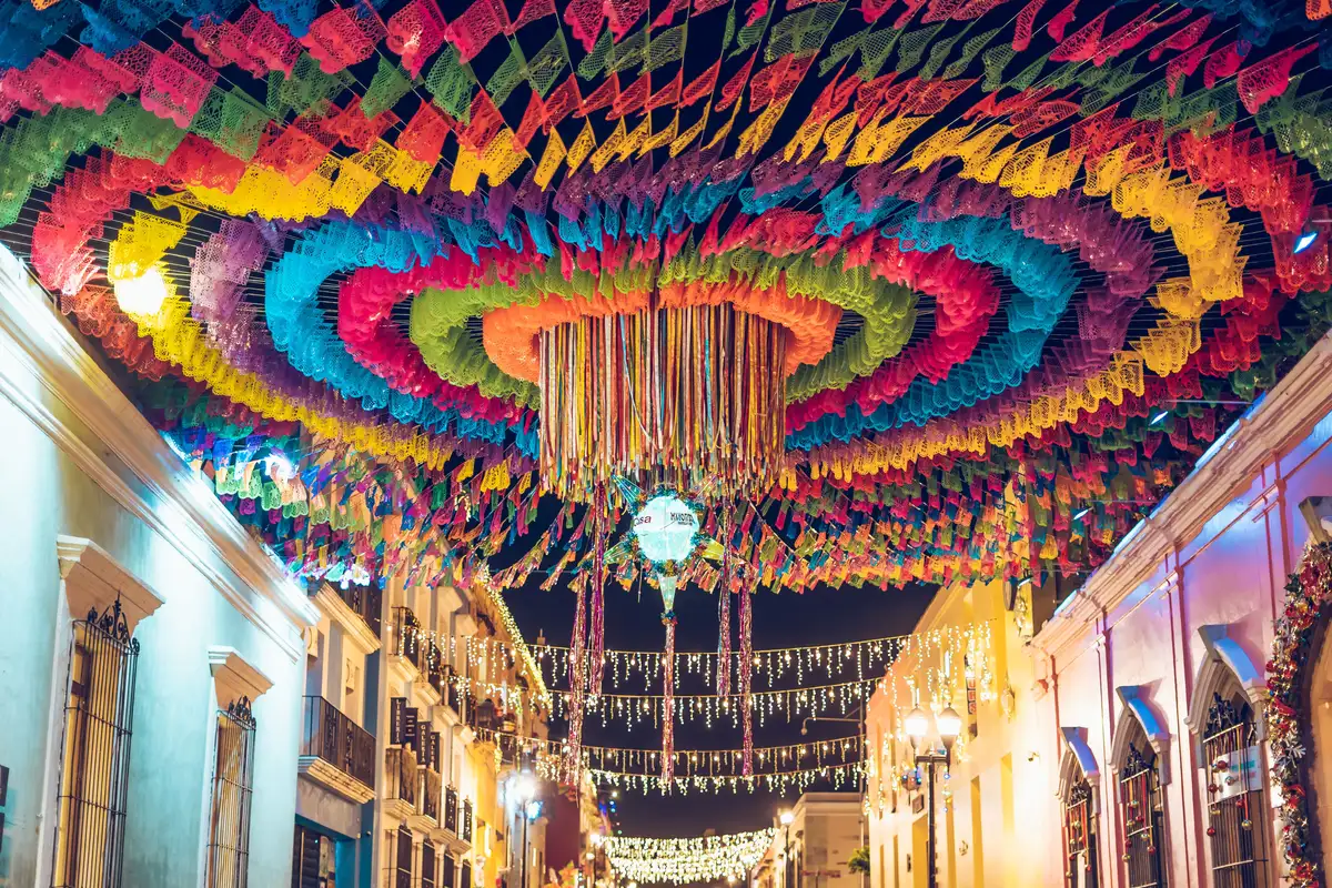 Decoração colorida tradicional em Oaxaca