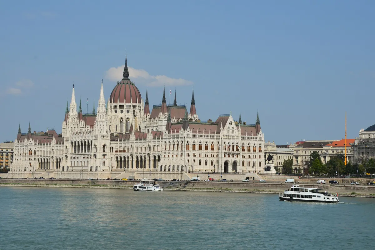 Budapeste: roteiro de 7 dias entre Buda, Peste e as termas húngaras