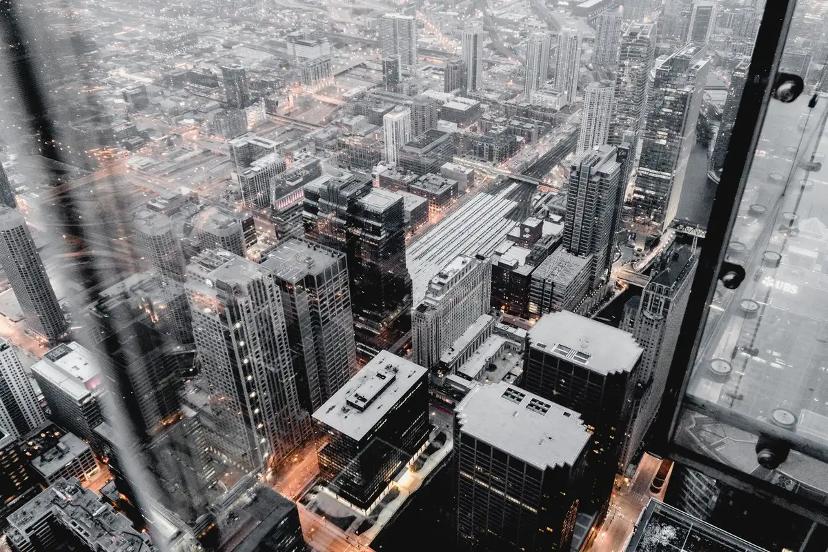 Vista panorâmica da cidade do alto do Skydeck na Willis Tower