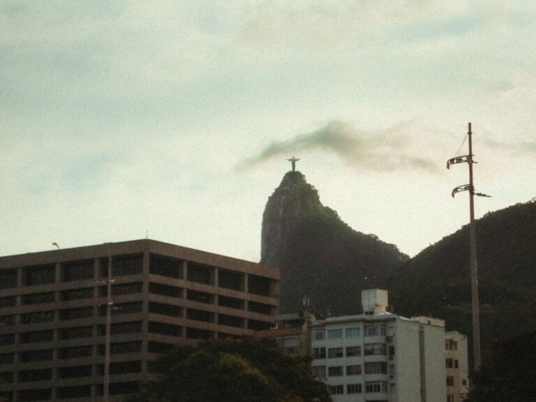 Vans do Corcovado em 2026: preços, horários e embarques