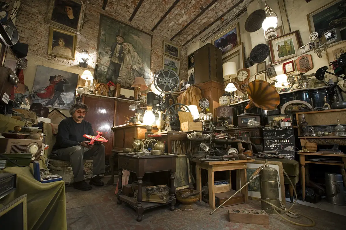 Loja de antiguidades em San Telmo, Buenos Aires