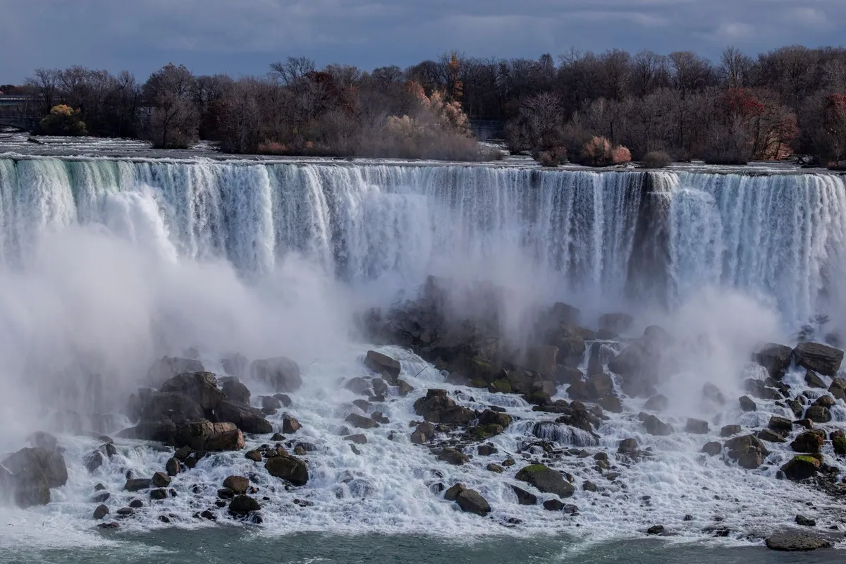 Vista das American Falls no lado dos Estados Unidos