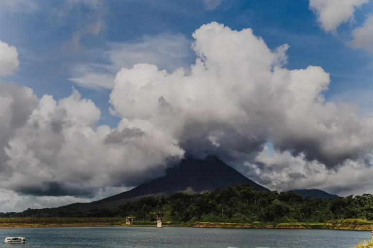 Costa Rica: roteiro de 10 dias entre vulcões e praias