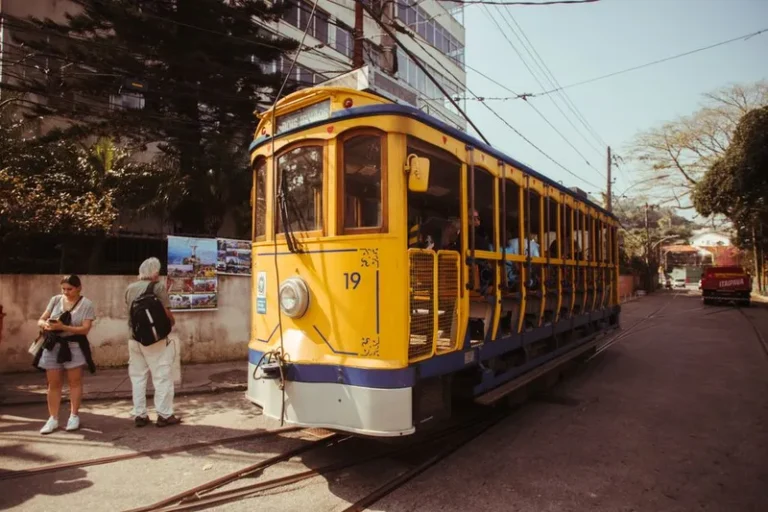 Santa Teresa, bondinho e ruas: o erro de chegada