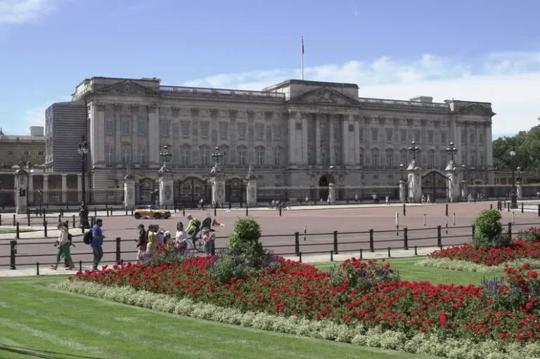 Onde moram William e Kate em Londres? O mapa real