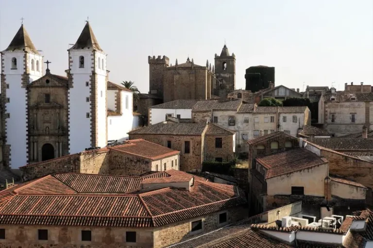 Cáceres, Espanha: o que fazer, como chegar e roteiro