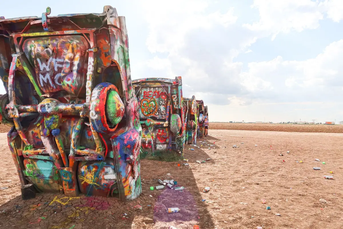 Cadillac Ranch, instalação artística em Amarillo