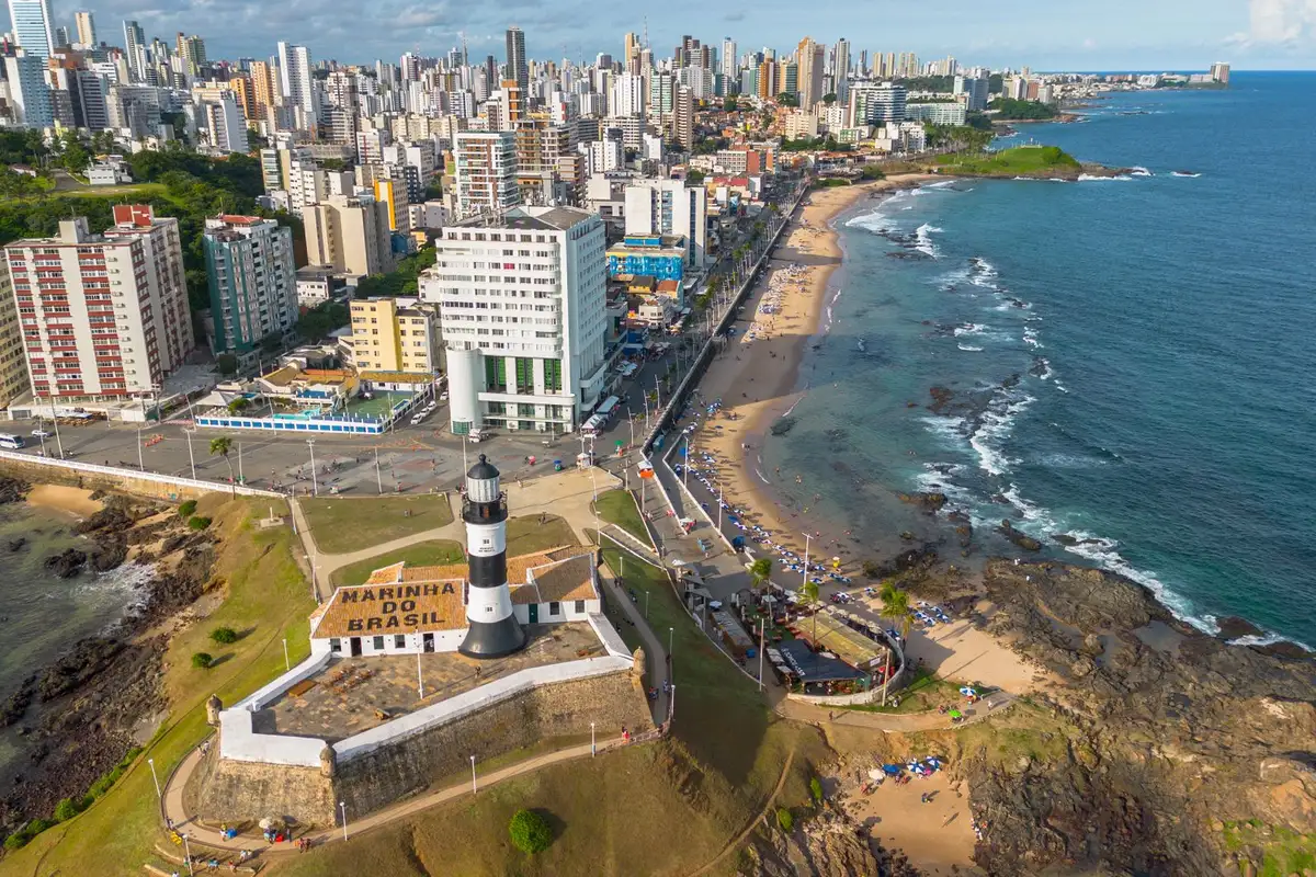 Farol da Barra visto de cima, em Salvador