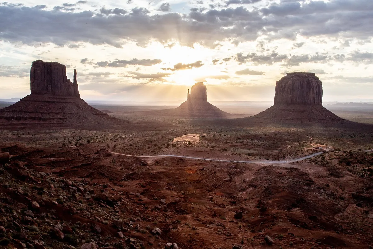 Paisagem desértica do Monument Valley
