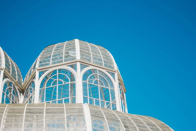 Jardim Botânico e Ópera de Arame: roteiro sem perder o dia