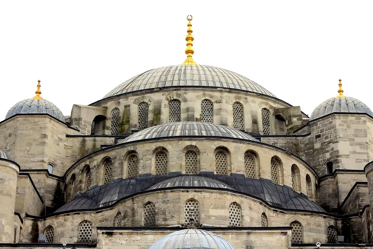 Mesquita à beira do Bósforo em Istambul