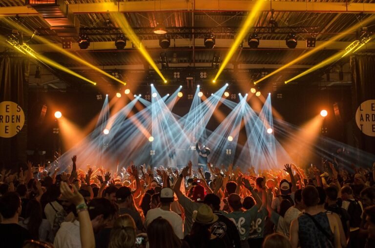 Lollapalooza 2027 VIP: Vale a Pena? O Que Inclui o Lounge e o Comfort
