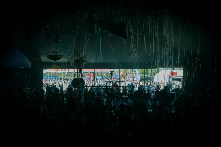 Onde Ficar no Lollapalooza 2027: Bairros e Transporte
