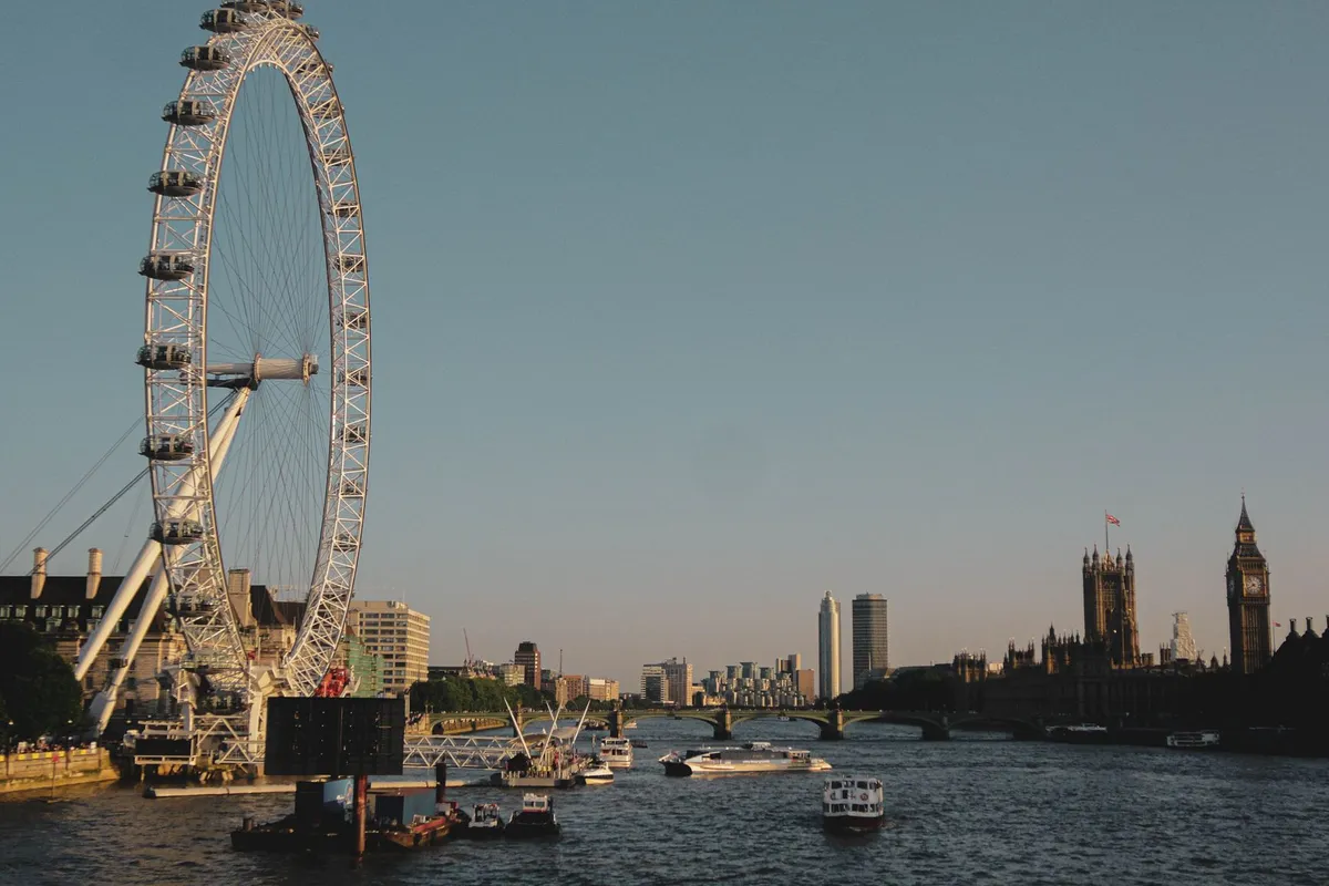 London Eye, Big Ben e o rio Tâmisa em Londres