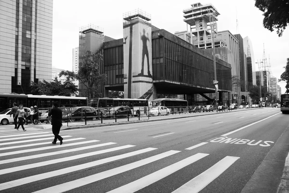 MASP visto da Avenida Paulista, São Paulo