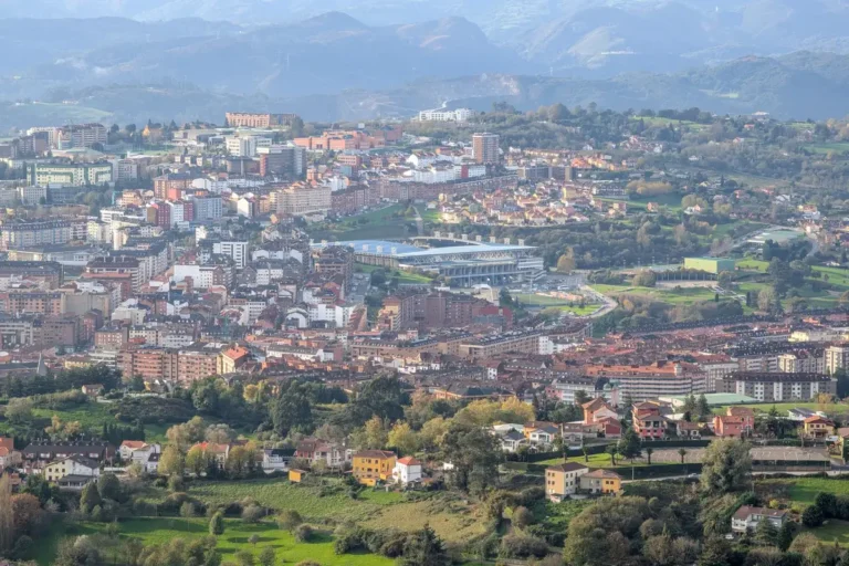 Oviedo, Espanha: o que fazer e como é viver na capital das Astúrias