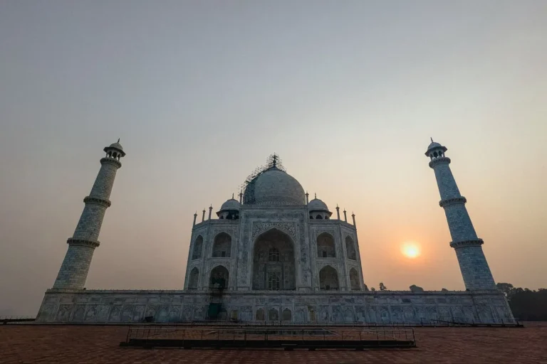 Taj Mahal: melhor horário para fotos ao amanhecer
