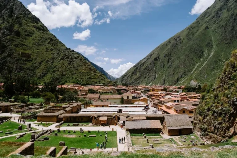 Vale Sagrado dos Incas: Pisac ou Ollantaytambo?