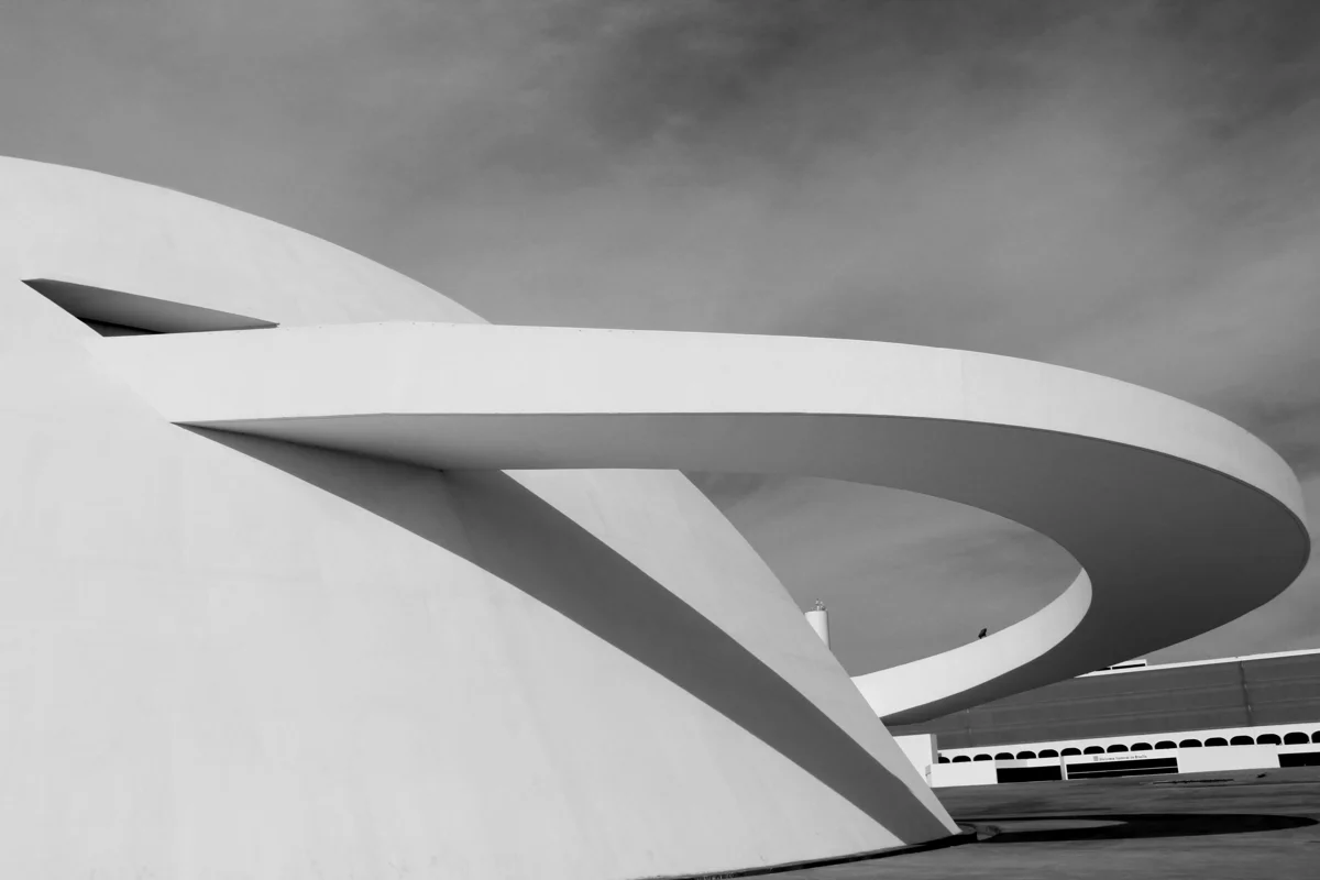 Rampa e cúpula do Museu Nacional da República em Brasília