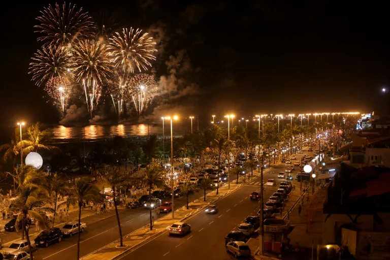 Réveillon em Aracaju 2027: festas públicas, privadas e como planejar