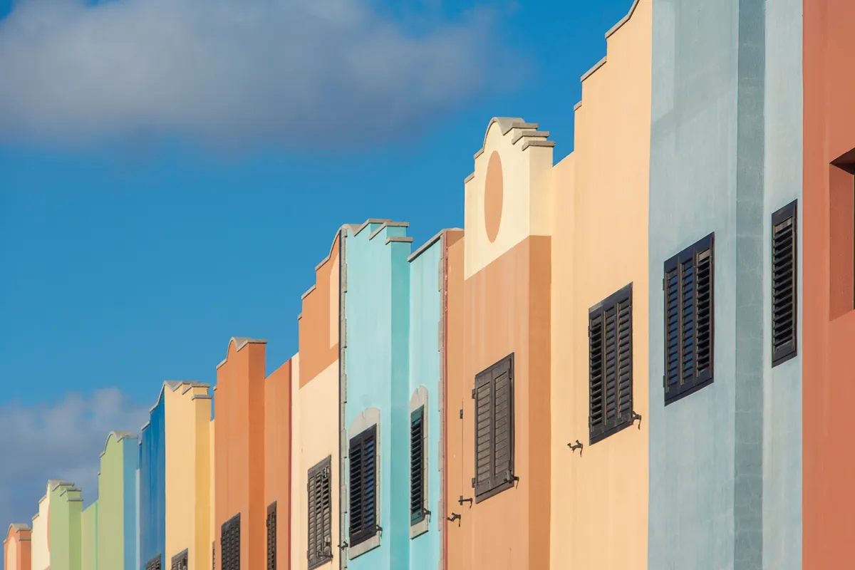 Detalhes das fachadas de Willemstad, em Curaçao