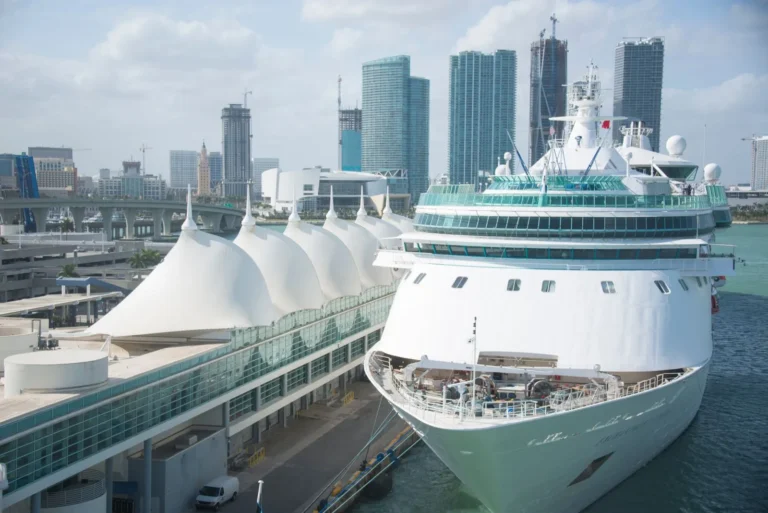 Cruzeiro para as Bahamas saindo de Miami: desde US$ 299