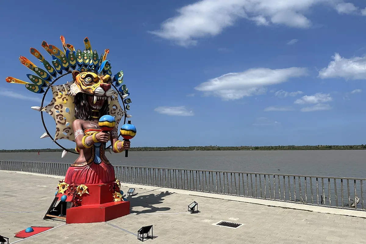 Representação dos Congos ligada à tradição do Carnaval de Barranquilla.