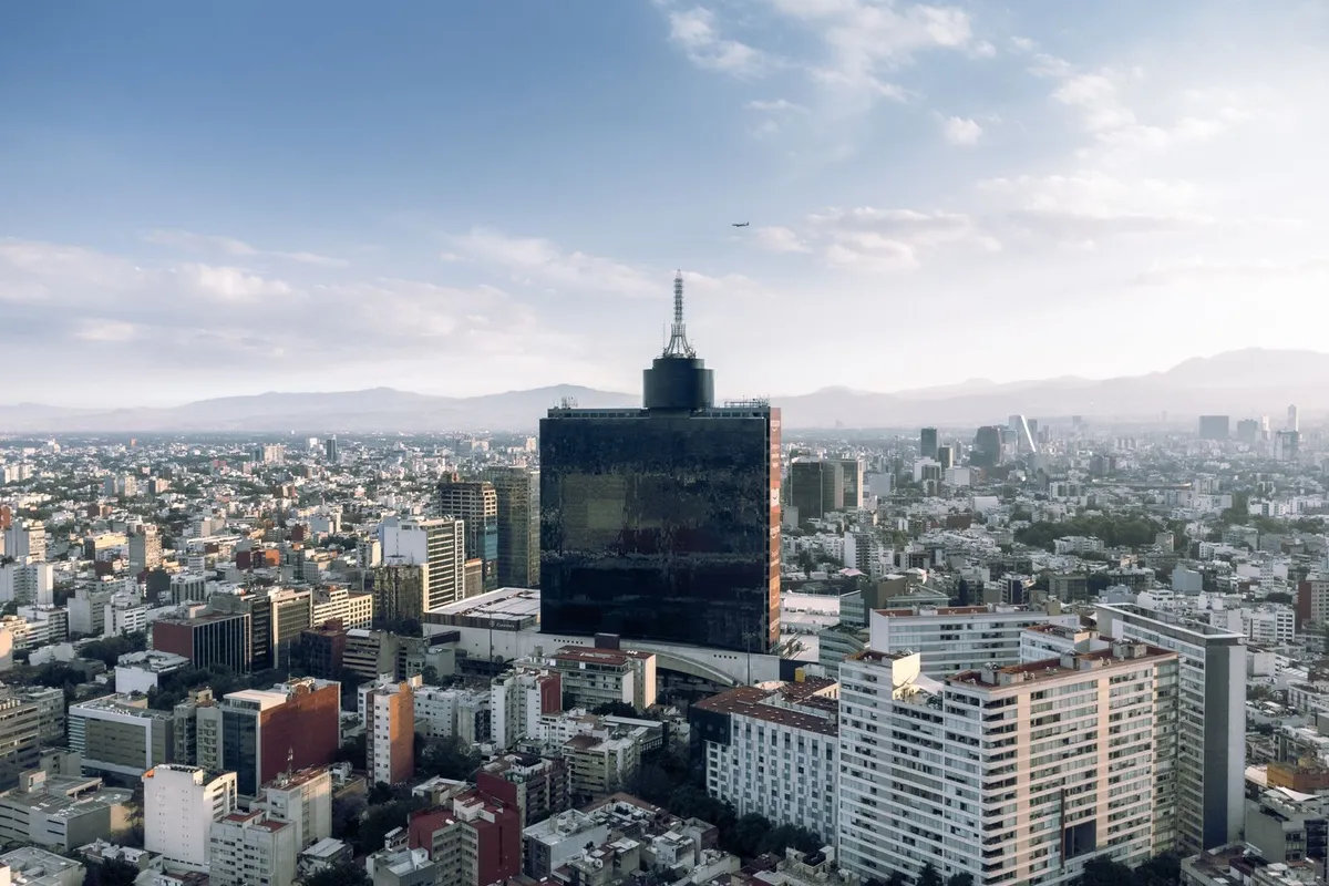 Panorama da Cidade do México com o World Trade Center ao fundo