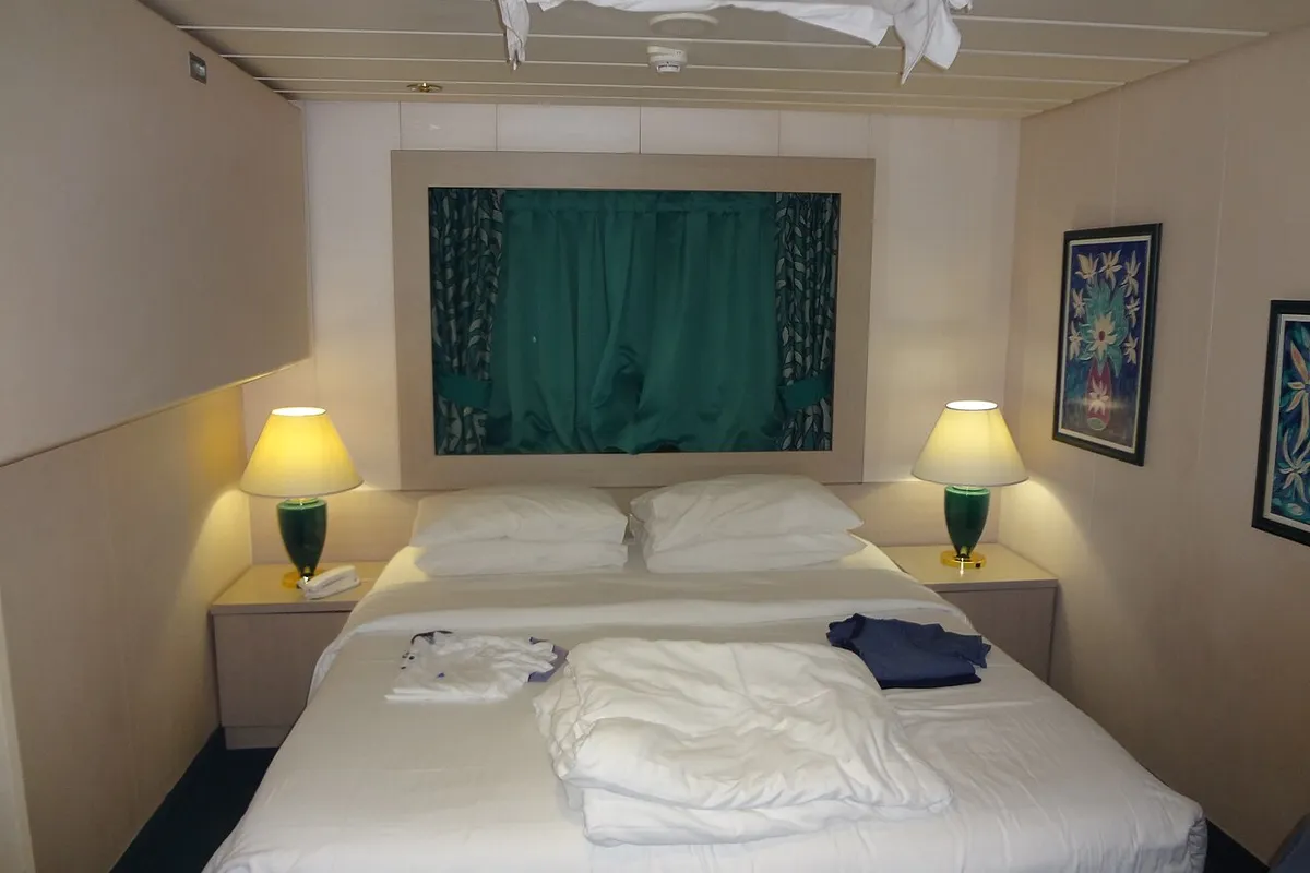 Cabine do MSC Opera fotografada em julho de 2022