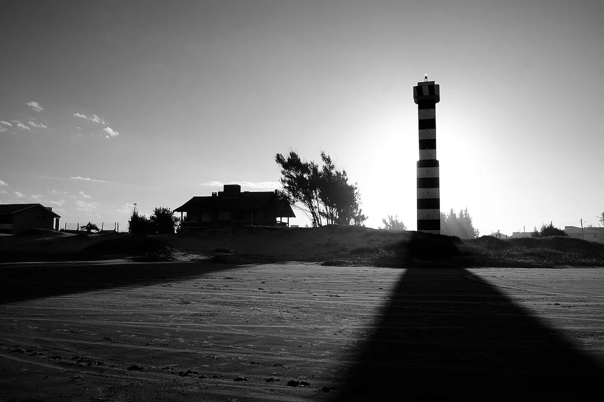 Farol na Praia de Araçá, em Capão da Canoa, cidade vizinha de Atlântida no litoral norte gaúcho